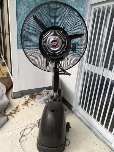 リモコン付きウォーターファン