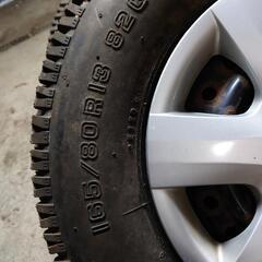 スパイクタイヤ165/80R13の画像