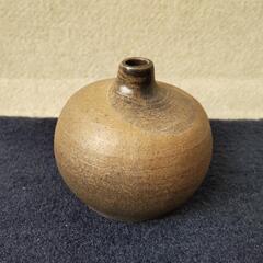 花瓶、陶器、手作りの画像