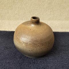 花瓶、陶器、手作りの画像