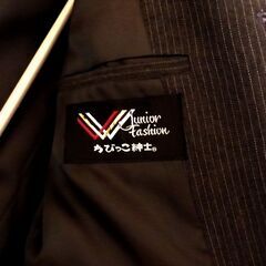 激安！【日本製】男児フォーマルスーツ、Ｙシャツ、ネクタイ　４点セット　卒園式・入学式・発表会の画像