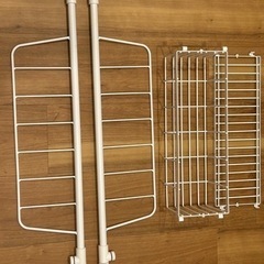 突っ張りキッチンラックの画像