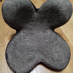 姿勢矯正　骨盤サポートチェア