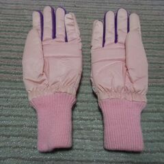 ●無料● 子供向き 女の子 手袋 ピンク系 差し上げます。＊石川県＊美川より＊期間限定の画像