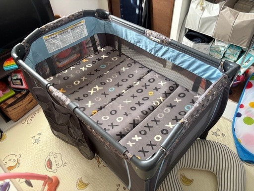 ベビーベッド