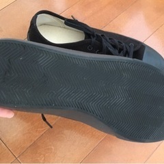 GU スニーカーの画像