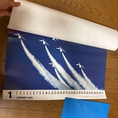 航空自衛隊　壁カレンダー2025 訳あり　傷ありの画像