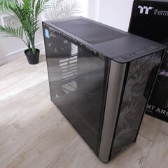 Thermaltake 20周年記念モデル LEVEL20 PCケース 未使用 ジャンク扱いの画像
