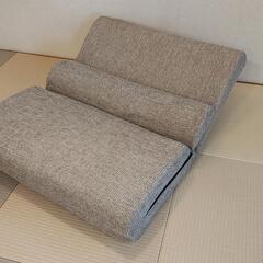 ２人掛け　フロアソファの画像