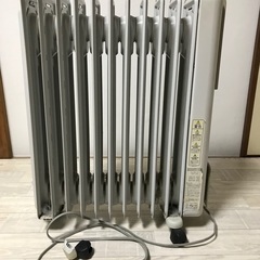 デロンギ　H291115N   キャスターの一つ破損