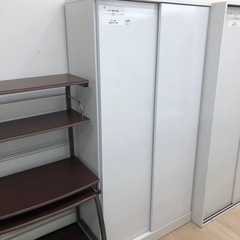 2枚扉のスライド式マルチ収納のご紹介です