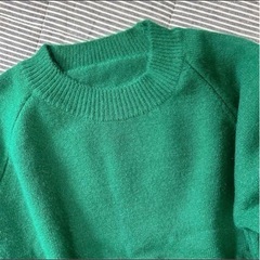 新品⭐️ セーター レディース ボリューム袖 秋 冬 春 ニットトップス 長袖 グリーンの画像