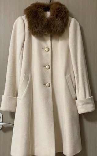 アプワイザーリッチェ　コート　可愛い