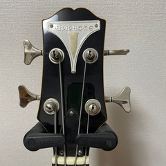 ショートスケール人気カラーのベース　Epiphone Newport Bass (California Coral)の画像