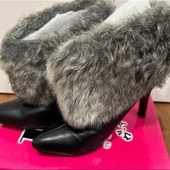 ファー付きショートブーツ