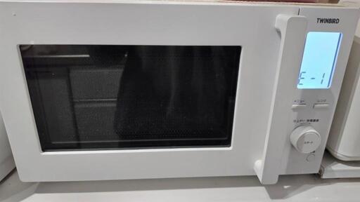 お話中ツインバード単機能電子レンジ　フラット　要修理