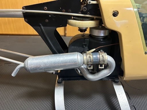 ジャンク品 エンジン ラジコン HPI SAVAGE SS 不動品 中古 サベージSS