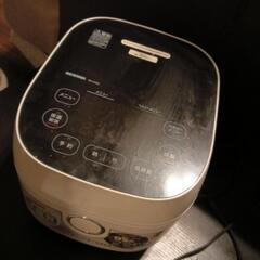 アイリスオーヤマ炊飯器の画像
