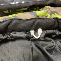 ダウンジャケット　中綿コート　クロックス　140の画像