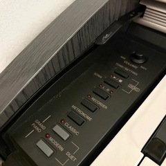 電子ピアノの画像