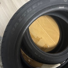 MAXTREK MAXIMUS M1 215/45R17 91W の画像