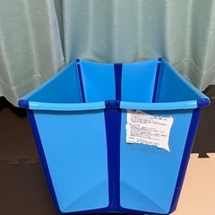 プライスダウン 折り畳み式ベビーバス　専用椅子付きの画像