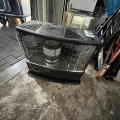 トヨトミ　石油ストーブ