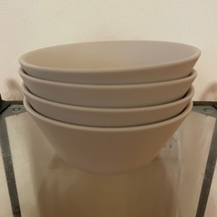 ダイソー300円のスープボウル　器　4個セット