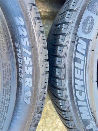 【美品】スバルレガシィ純正ホイール+スタッドレスタイヤ225/55R17(値下げアリ)