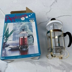 紅茶　容器