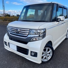 N-BOXカスタム　車検2年　ターボ　後席フリップダウンモニター