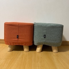 受渡予定▶︎LAKOLE ファブリックスツール[スクエア]セットの画像