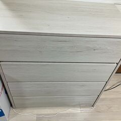 ニトリ衣装棚 (簡単組み立てチェスト(Nクリックチェスト8088WW NC700))の画像