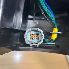 NV350　キャラバン　テールランプ　ハロゲン　純正タイプ　左右セット　バルブ・ハーネス付きの画像