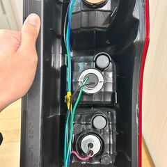 NV350　キャラバン　テールランプ　ハロゲン　純正タイプ　左右セット　バルブ・ハーネス付きの画像