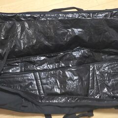 Volkl rolling ski bag キャスター付きスキーケース4本収納の画像