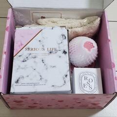 プレゼントBOX 母 お母さん 誕生日 バスボム マグカップ キャンドルの画像
