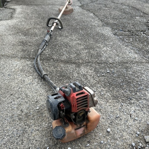 刈り払い機