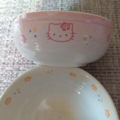 ハローキティ　小鉢3色セットの画像
