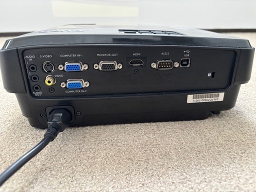BenQ DLPデータプロジェクター MW523