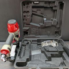 【中古】MAX　フロアタッカー　TA-557F　ケース・メガネ付き【ハンズクラフト熊本けやき通り店】【引き取り限定】の画像
