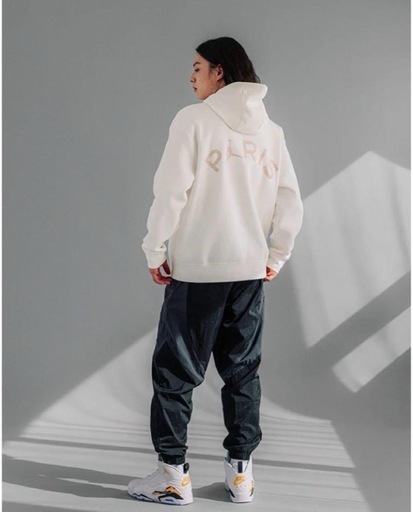 【新品】NIKE パリ・サンジェルマン XXL フーディー　パーカー