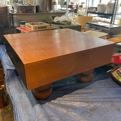 【引き取り限定】【無料】中古品　囲碁盤　脚付き　木製の画像