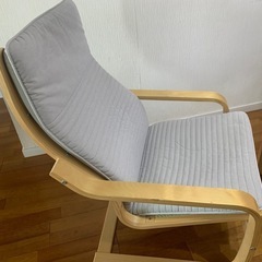 IKEA イケア POÄNG ポエング パーソナルチェア ＆ オットマン, ライトベージュ の画像