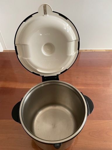真空保温調理器シャトルシェフ