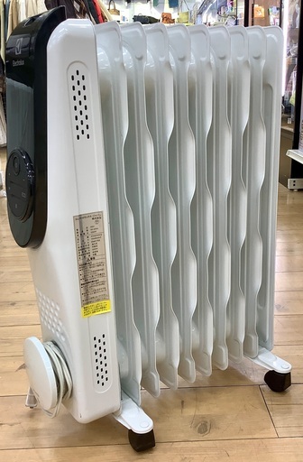 ELECTROLUX エレクトロラックス デジタルオイルヒーター EO12D10 Electrolux(エレクトロラックス) オイルヒーターのご紹介です