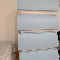 【美品】ニトリ収納ケース Nフラッテ　蓋付き４点【滑り止めハンガーあり】の画像