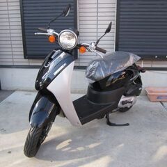 HONDAトゥディFタイプ中古車入荷致しました！リフレッシュメンテナンス済みです。パールプロキオンブラック！の画像