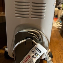 デロンギオイルヒーター　1200ワットの画像