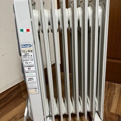 デロンギオイルヒーター　1200ワットの画像